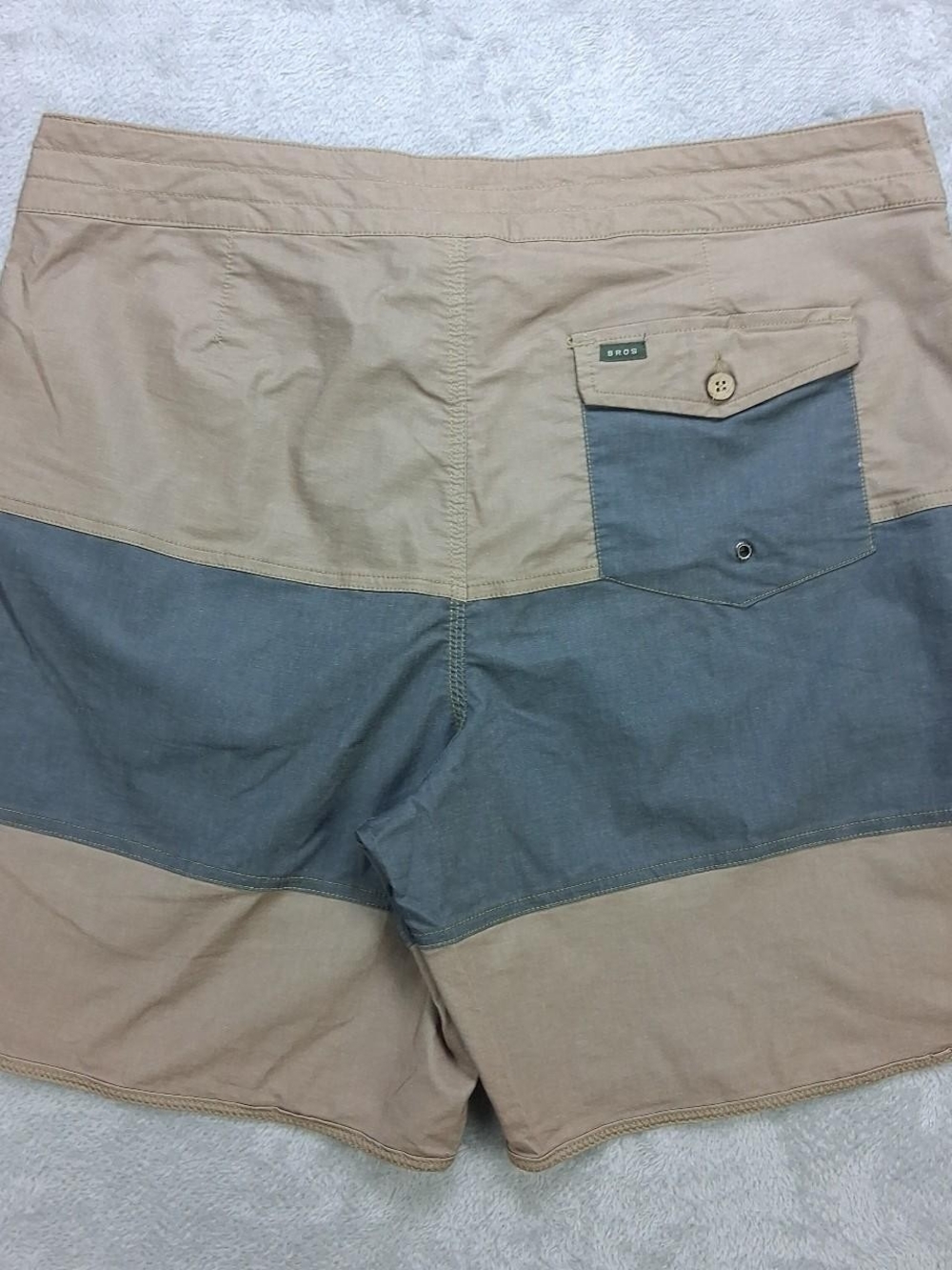 Men's Two-Tone Khaki and Blue Performance Shorts - Picture 3 of 9